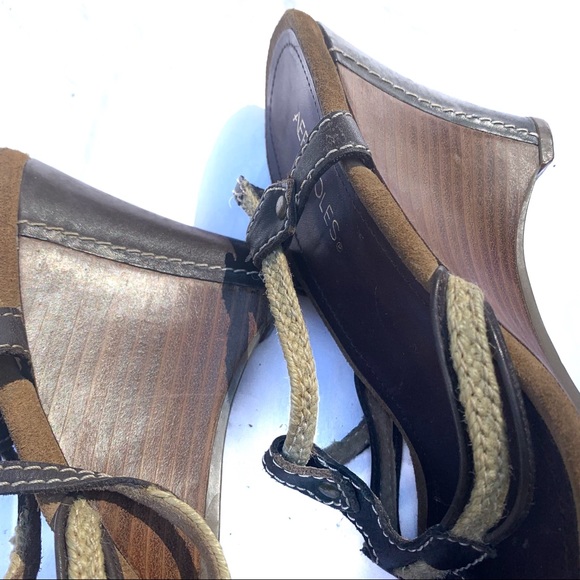 Aerosoles Wedge Braided Sandals 9 - Picture 5 of 11